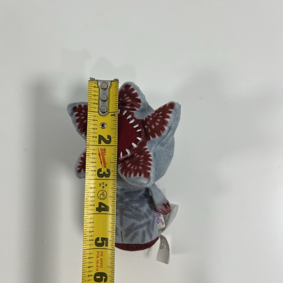 Hallmark Itty Bittys Demogorgon Monster (Netflix: Stranger Things) Plush 5" Used - Picture 3 of 4